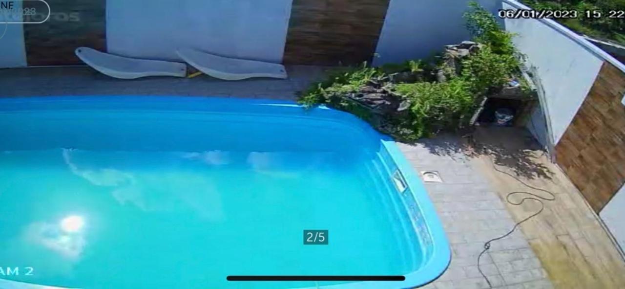 Casa Com 2 Piscinas Matinhos